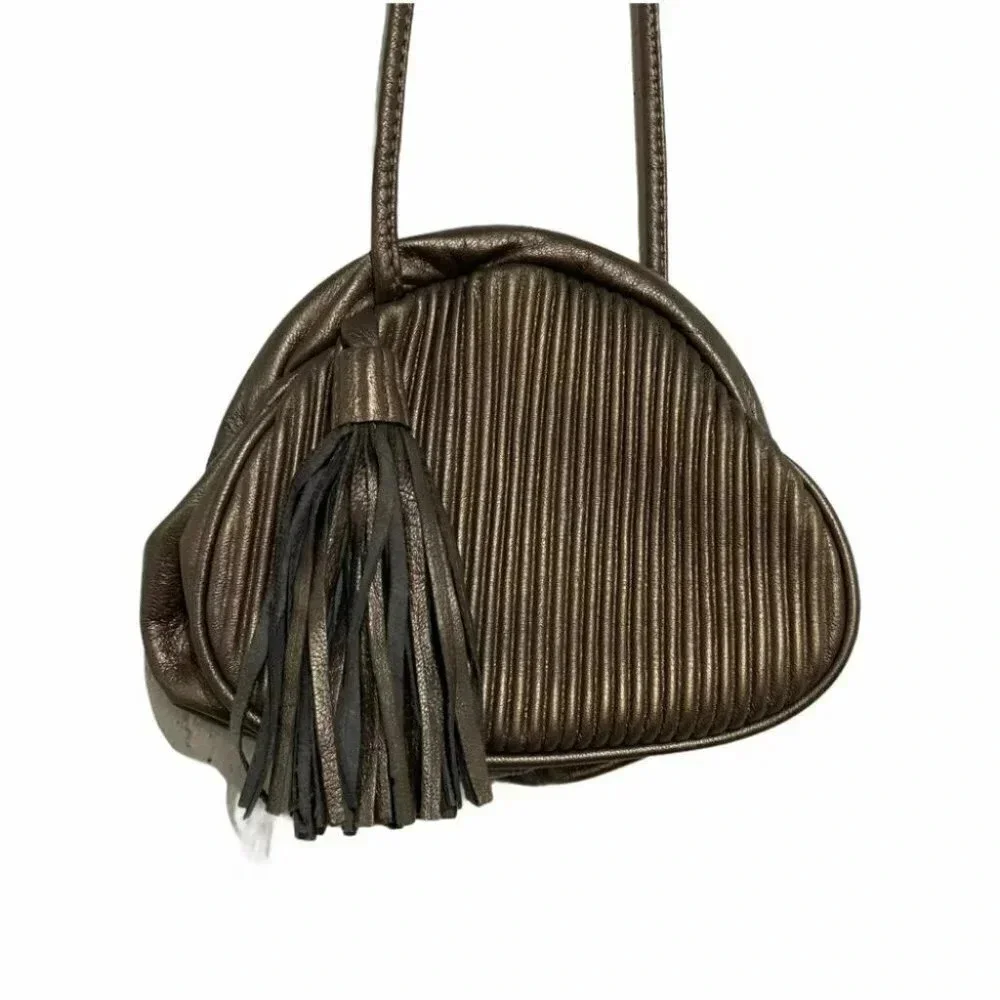 Basix New York small metallic ribbed tassel‎ bag